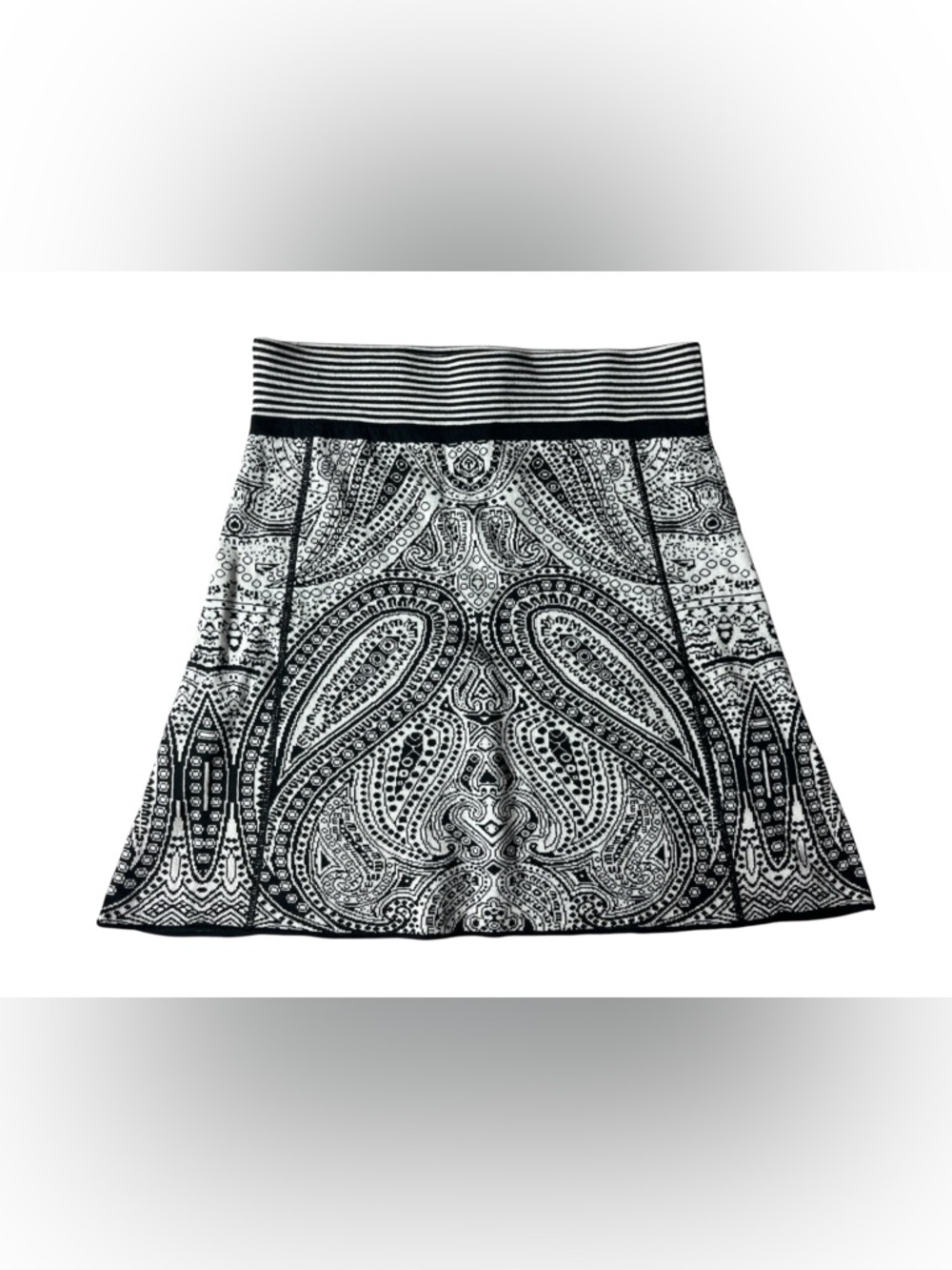 TITLE NINE WOMENS ALINE KNIT SKIRT PAISLEY COTTON BLEND SIZE MEDIUM